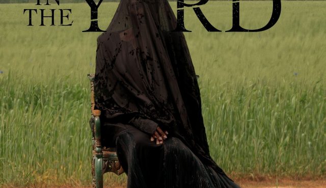 دانلود فیلم زنی در محوطه دوبله فارسی The Woman in the Yard2025